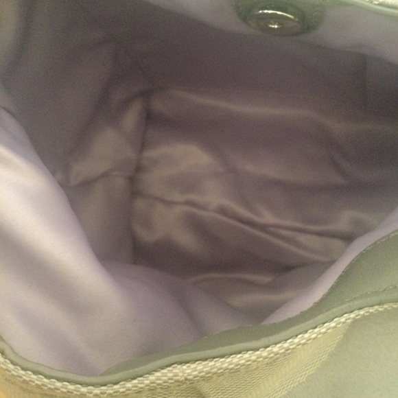 Coach Maggie Op Art Signature Silver Handbag - Picture 13 of 16